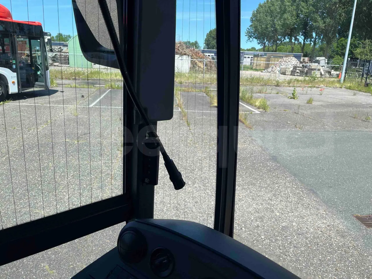 Mercedes-Benz Citaro - driver microphone accessories photo