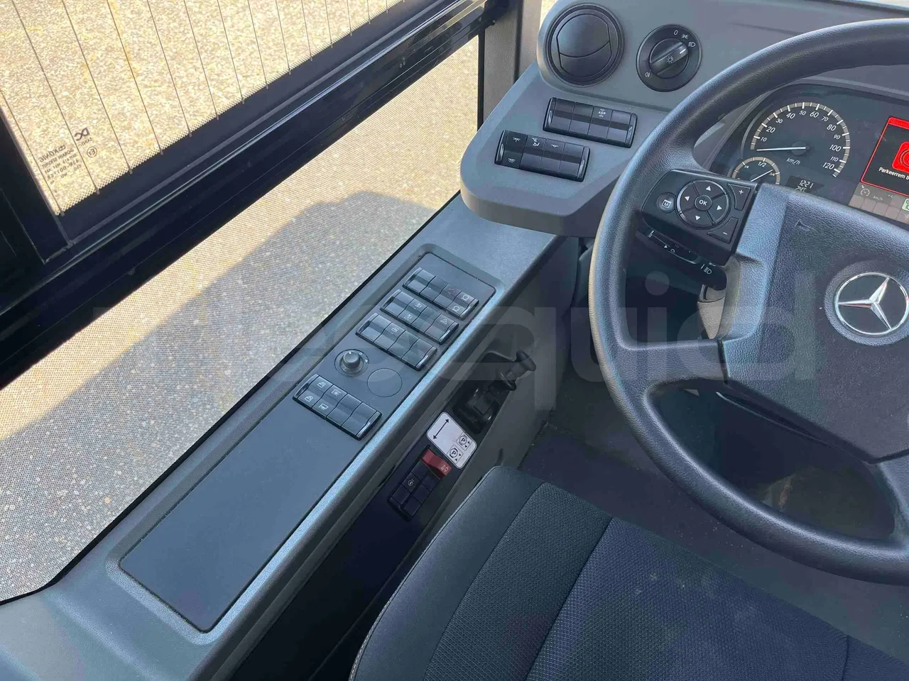 Mercedes-Benz Citaro - onboard devices 1