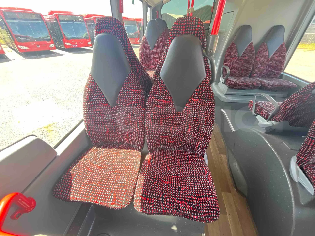 Mercedes-Benz Citaro - central seat safety belt