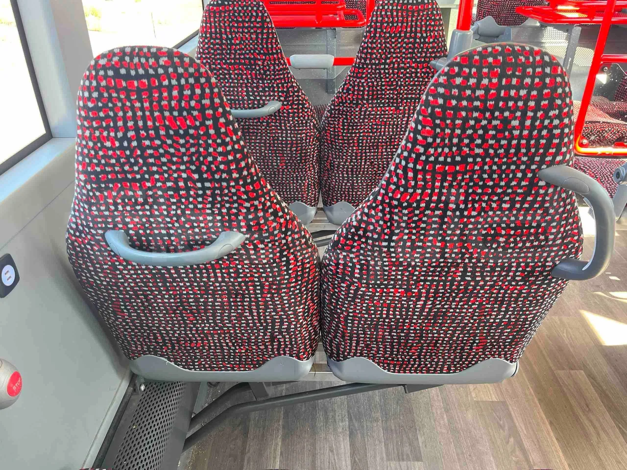 Mercedes-Benz Citaro - mesh detail photo