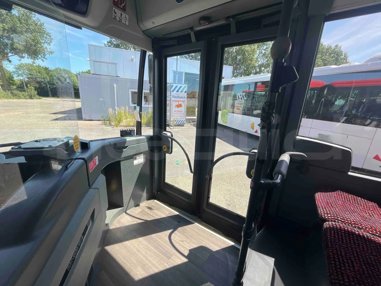 Mercedes-Benz Citaro - handrails photo