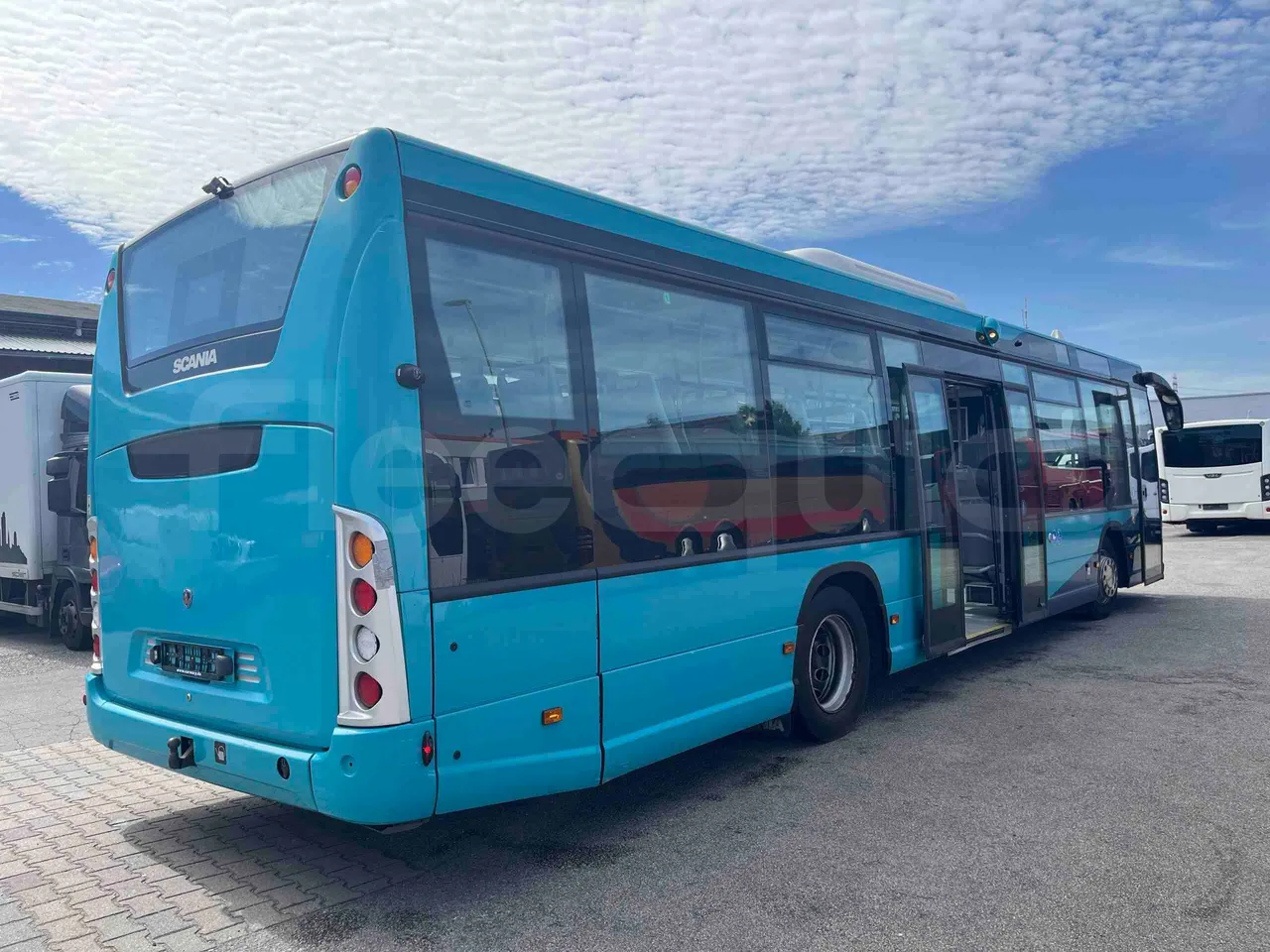 Scania Citywide - 3/4 right rear doors open