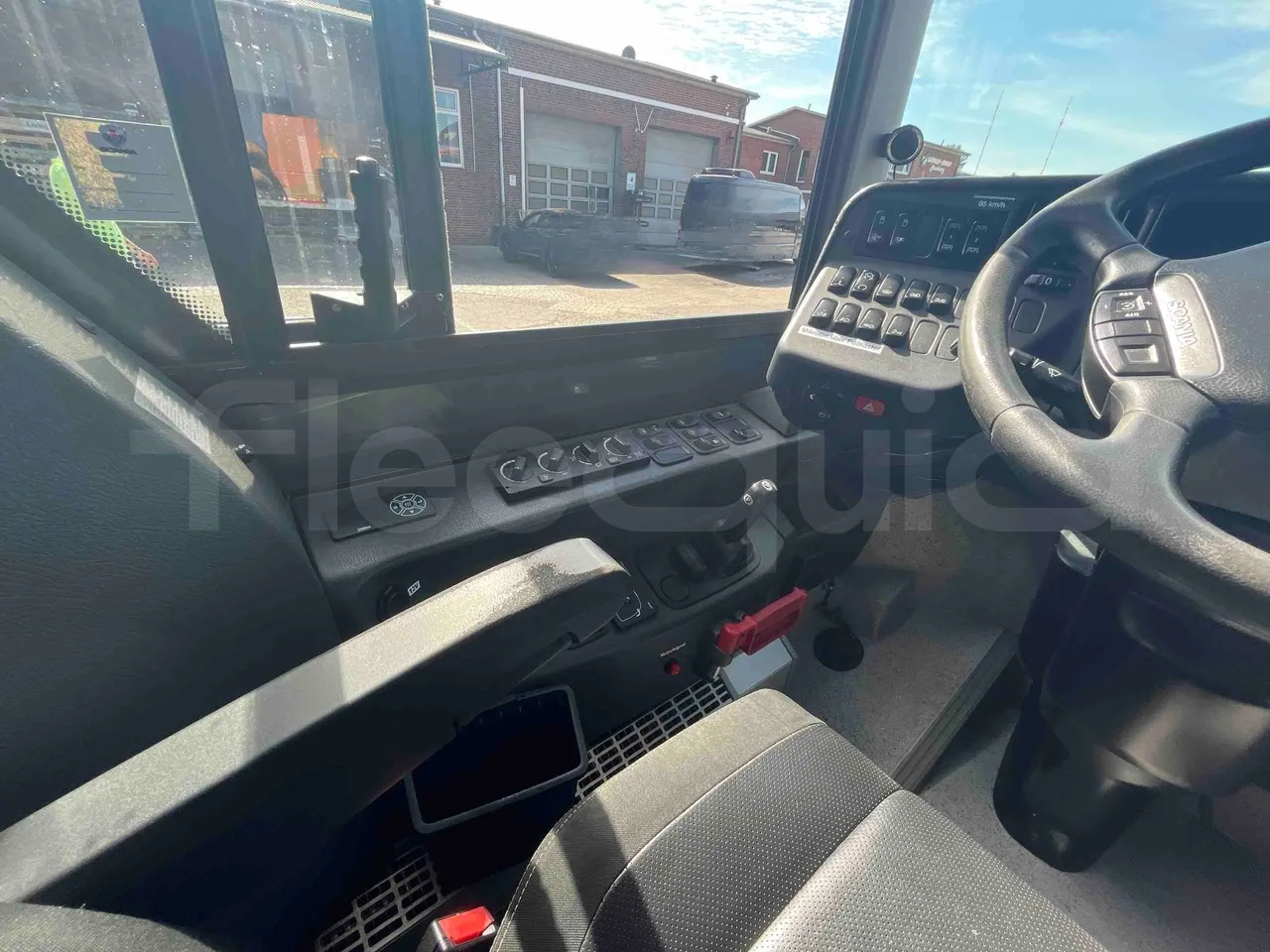 Scania Citywide - onboard devices 1