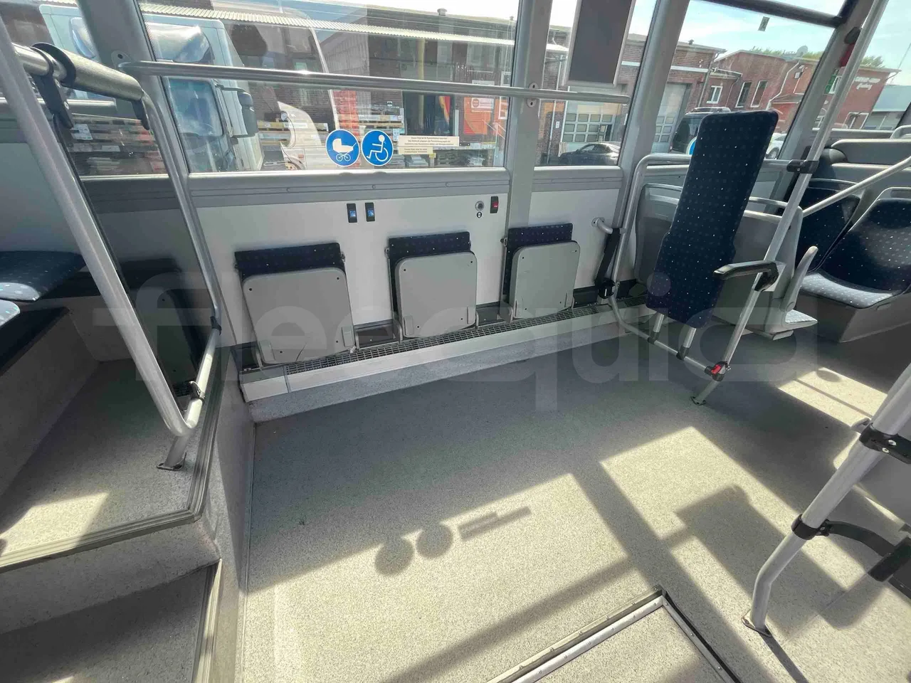 Scania Citywide - disabled area photo