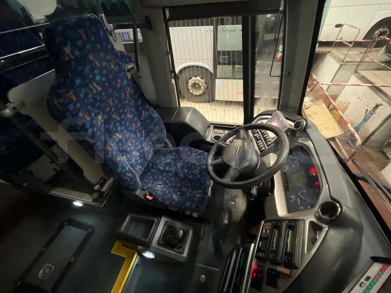 Temsa Safari RD RAT153 - EUR5 - 266kW - 12.200m - driver's seat photo