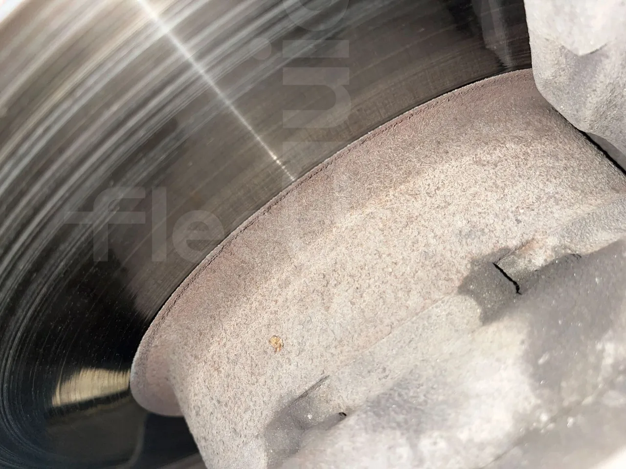 Temsa Safari RD RAT153 - EUR5 - 266kW - 12.200m - front discs right