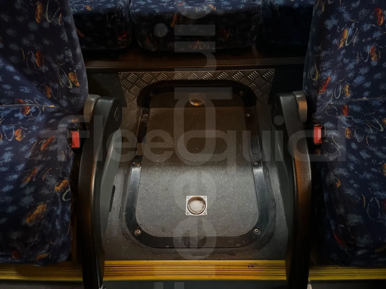 Temsa Safari RD RAT153 - EUR5 - 266kW - 12.200m - floor hatches photo