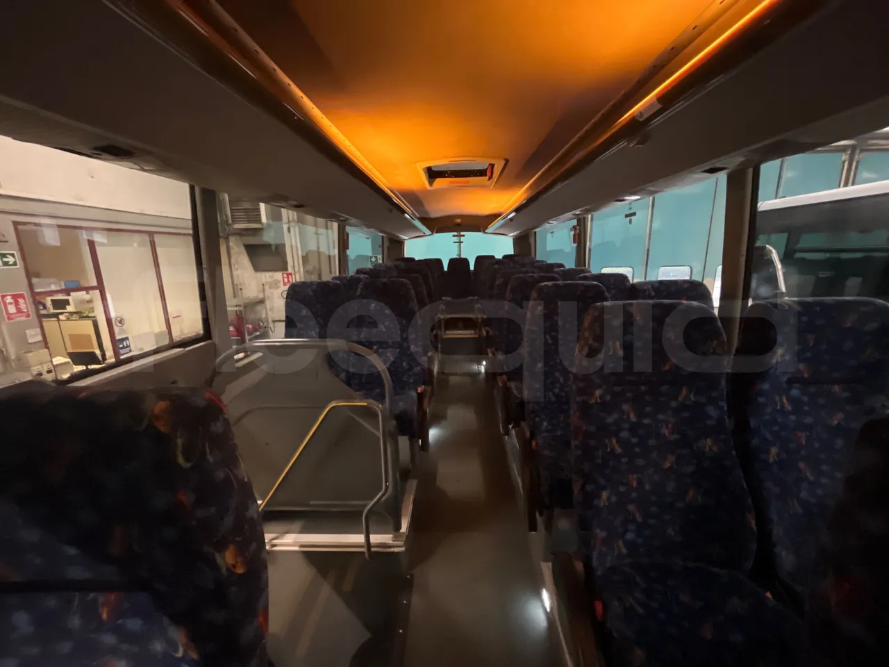 Temsa Safari RD RAT153 - EUR5 - 266kW - 12.200m - reverse view middle aisle