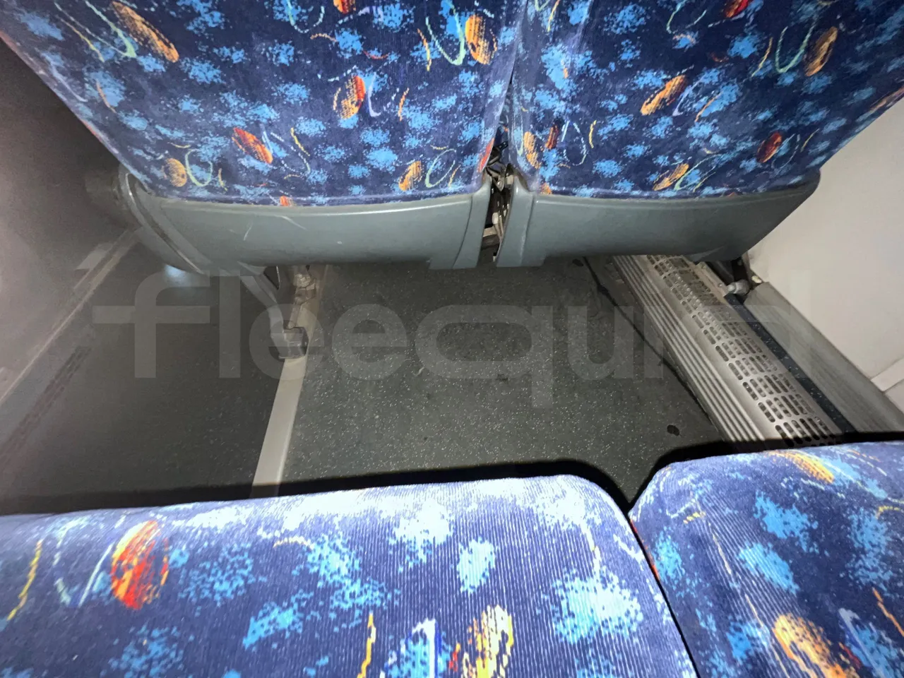 Temsa Safari RD RAT153 - EUR5 - 266kW - 12.200m - power outlets detail