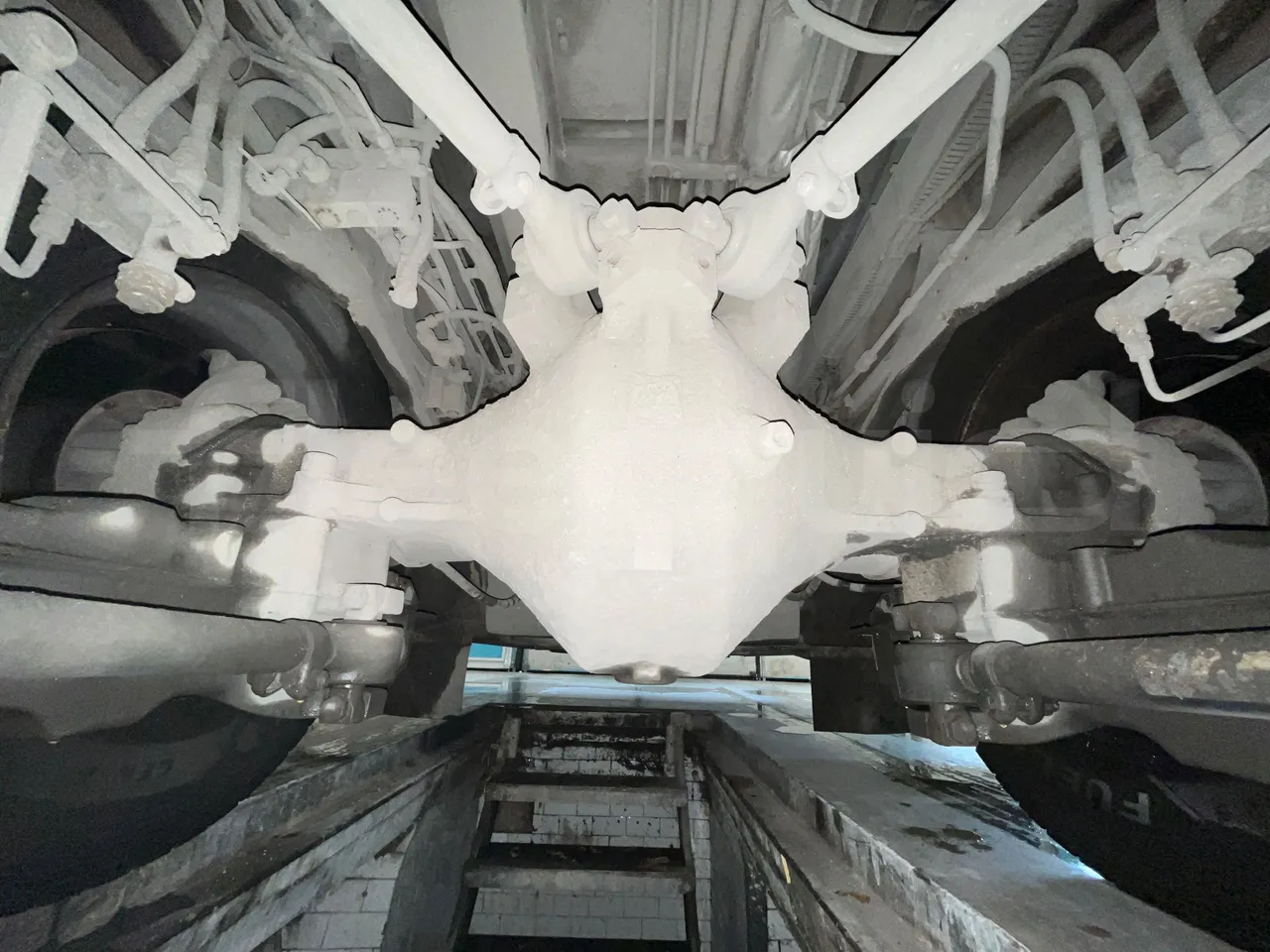 Temsa Safari RD RAT153 - EUR5 - 266kW - 12.200m - axel 3 leaf spring left