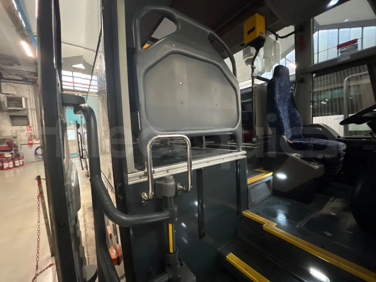 Temsa Safari RD RAT153 - EUR5 - 266kW - 12.200m - hostess seat photo