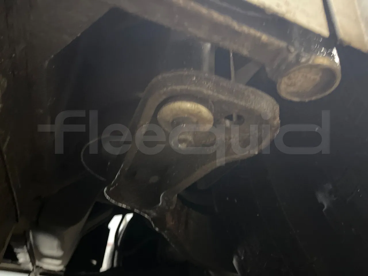 Temsa Safari RD RAT153 - EUR5 - 266kW - 12.200m - axle 2 shock absorbers 2 left