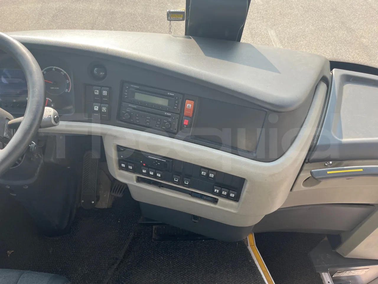 Vdl FUTURA FHD2 501E1 - Euro 6 - 320 kW - 12.875 mt - radio accessories photo