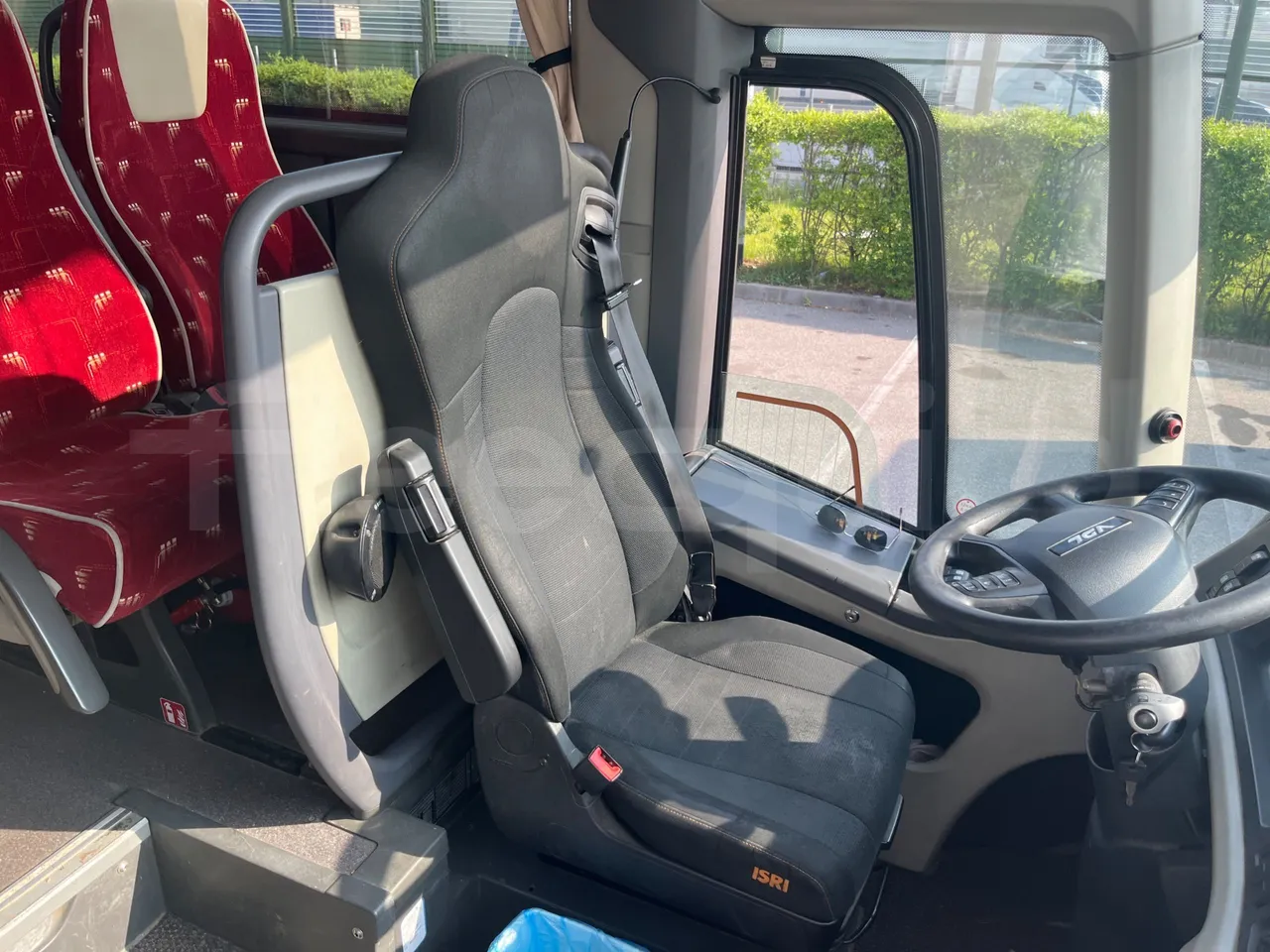 Vdl FUTURA FHD2 501E1 - Euro 6 - 320 kW - 12.875 mt - driver's seat photo