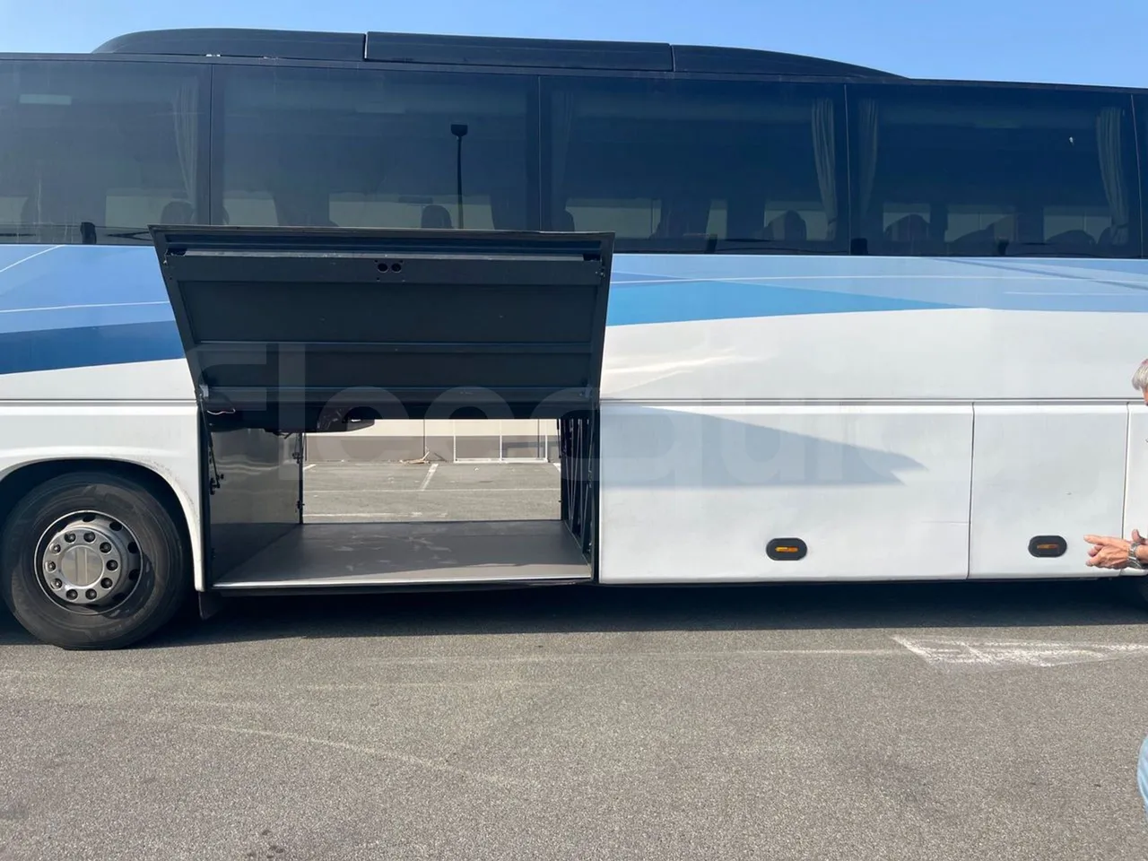 Vdl FUTURA FHD2 501E1 - Euro 6 - 320 kW - 12.875 mt - luggage rack photo