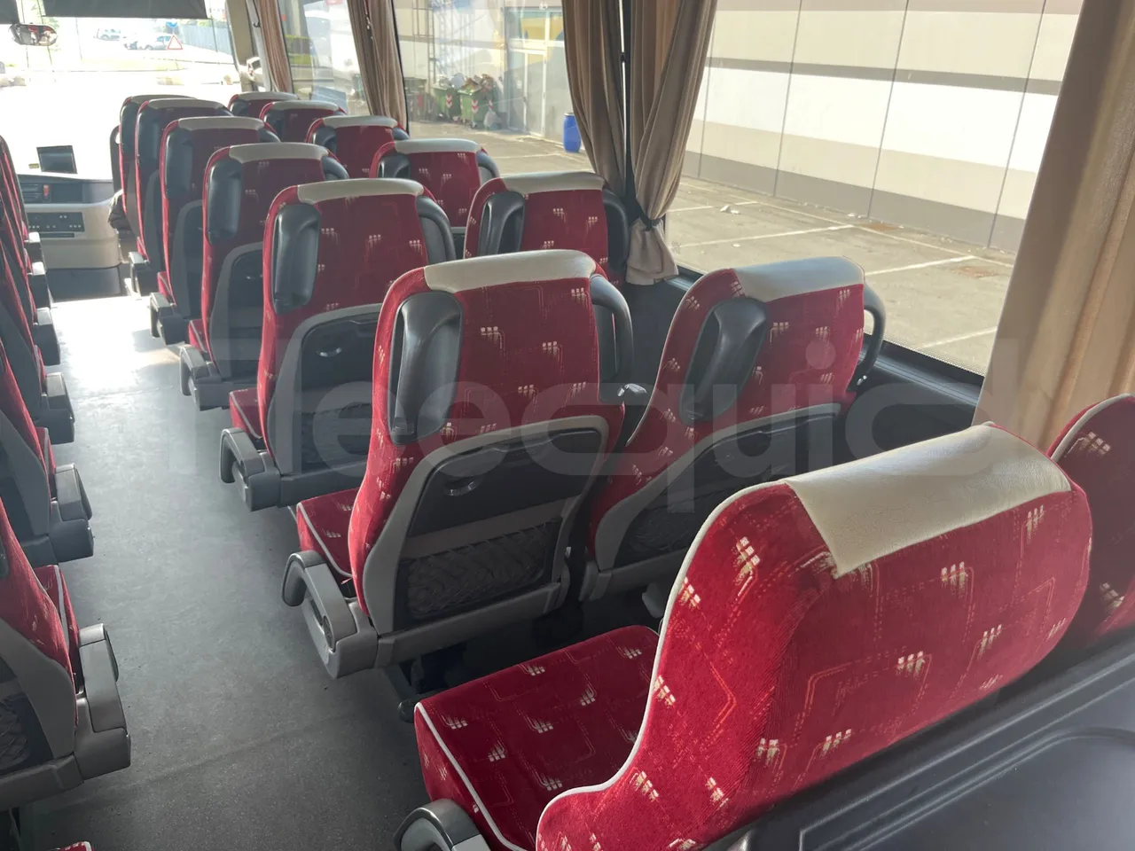 Vdl FUTURA FHD2 501E1 - Euro 6 - 320 kW - 12.875 mt - power outlets detail