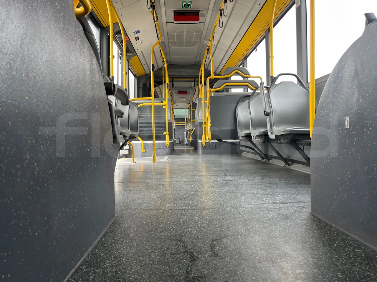 Mercedes-Benz Citaro G 0530 - EUR5 - 260kW - 17.94m - seat brackets photo