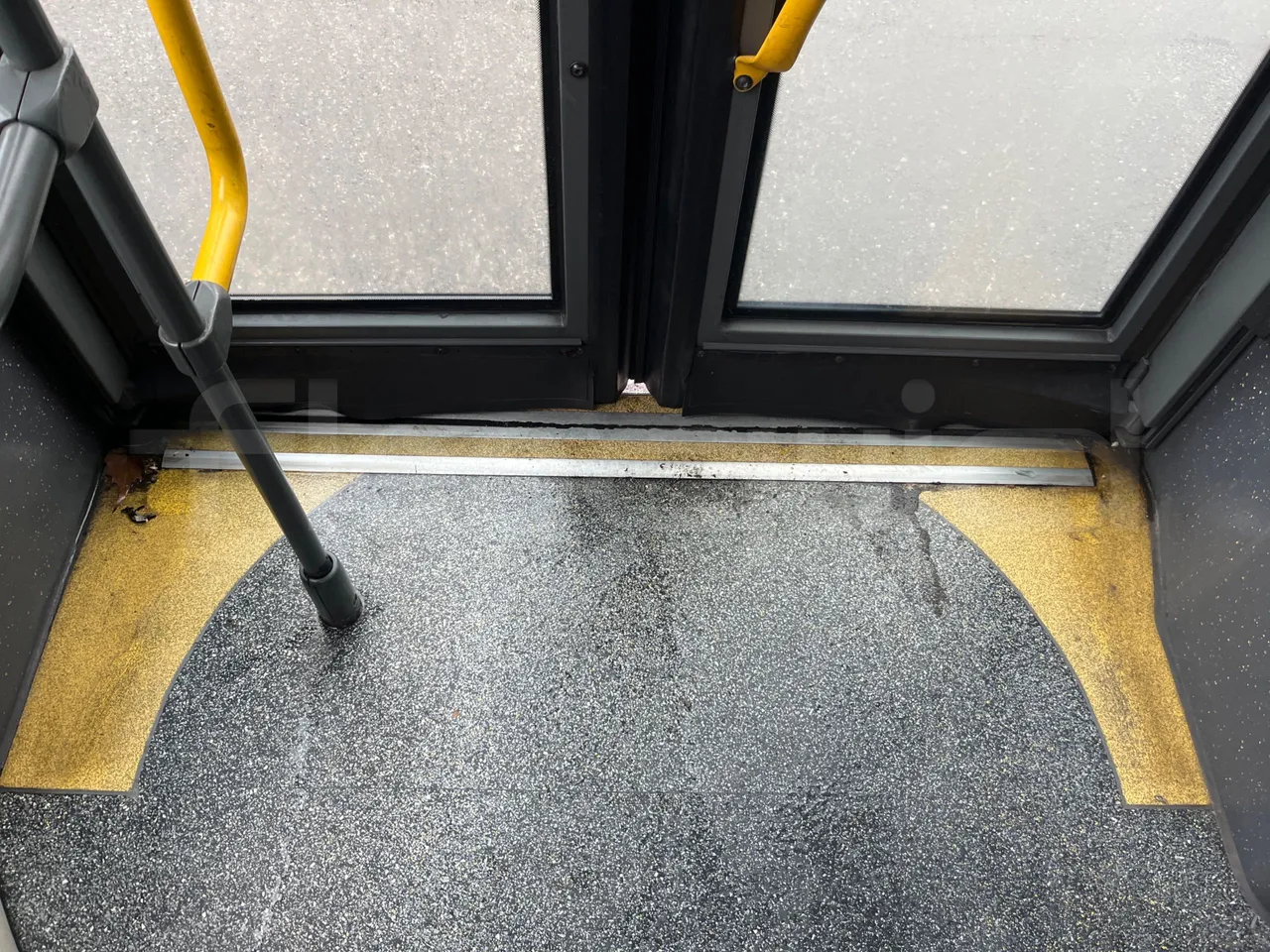 Mercedes-Benz Citaro G 0530 - EUR5 - 260kW - 17.94m - door mechanism photo