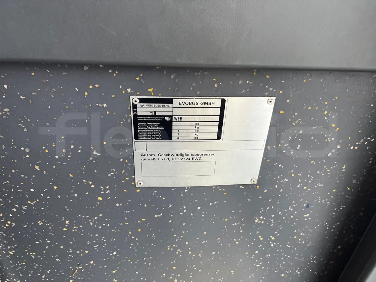 Mercedes-Benz Citaro G 0530 - EUR5 - 260kW - 17.94m - vehicle plate photo