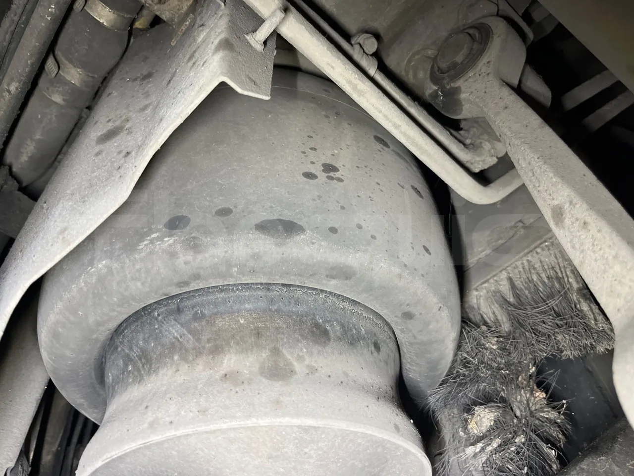 Mercedes-Benz Citaro G 0530 - EUR5 - 260kW - 17.94m - axle 3 air springs 2 left