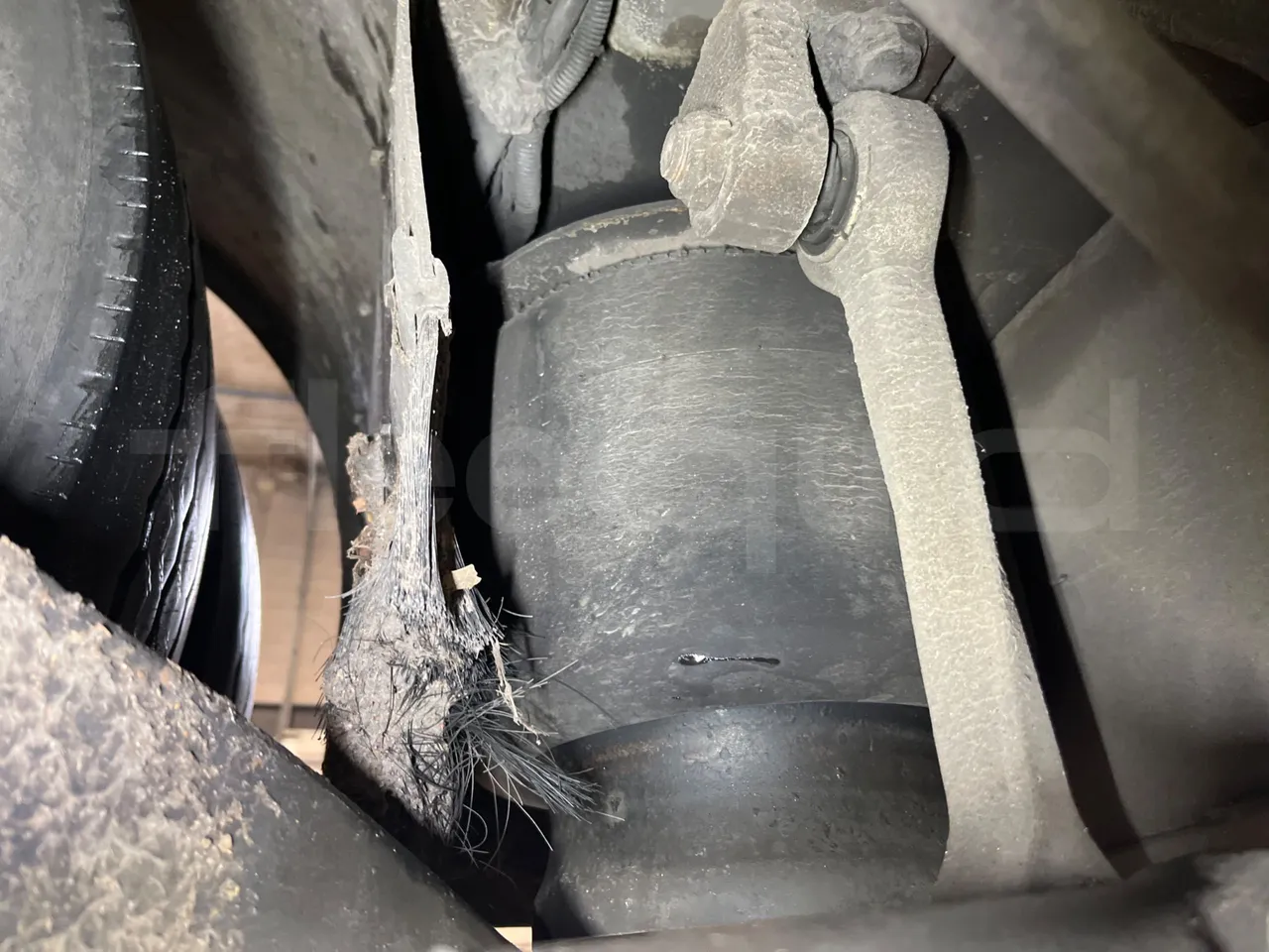 Mercedes-Benz Citaro G 0530 - EUR5 - 260kW - 17.94m - axle 3 air springs 2 right