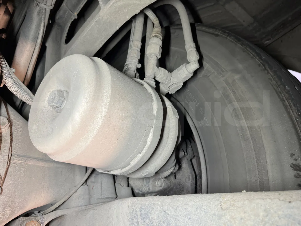 Setra S319 - Second Axle Caliper Brakes Right Side