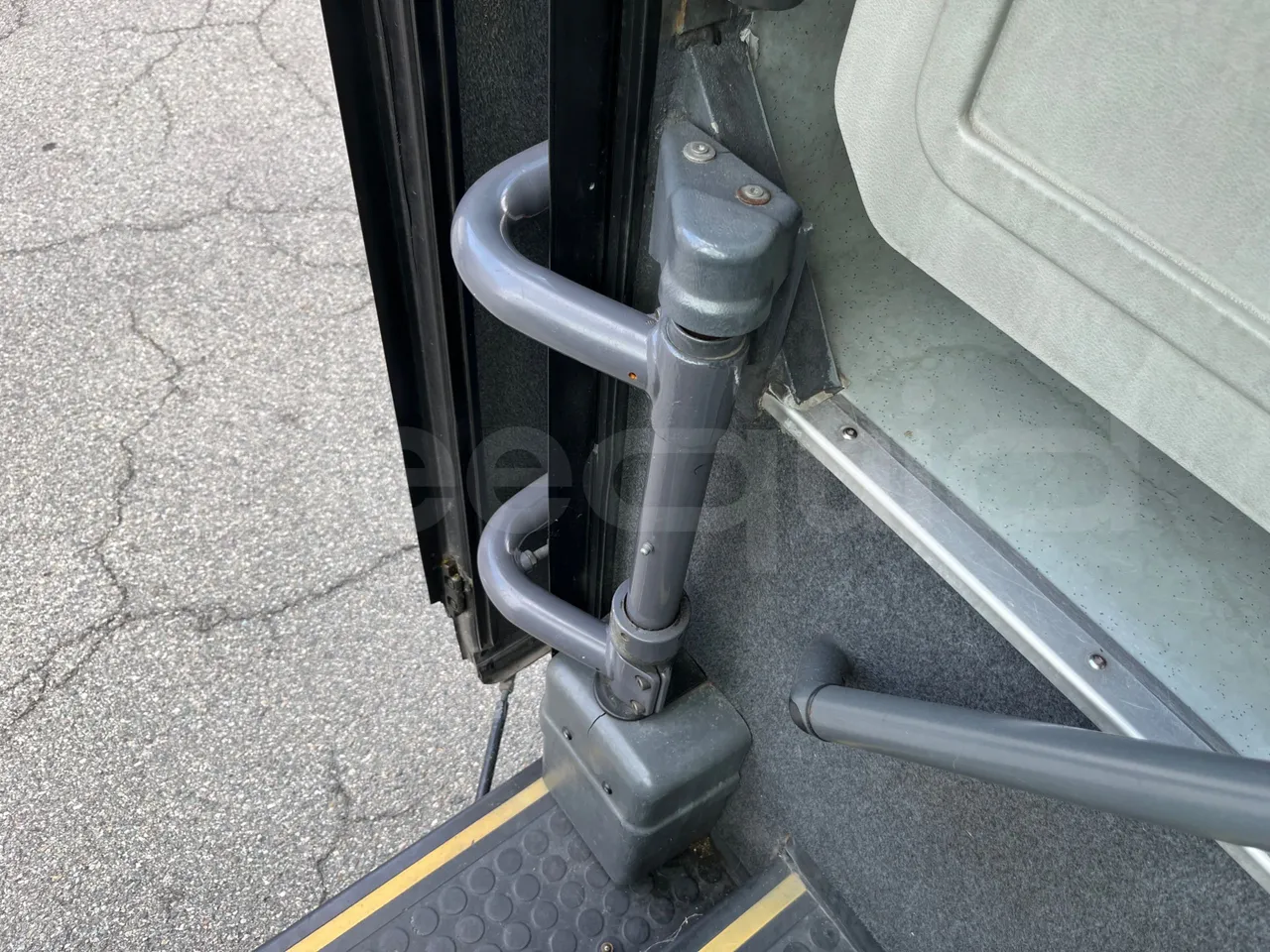 Setra S319 - Door Mechanism