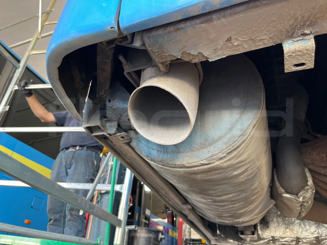 Setra S319 - Exhaust