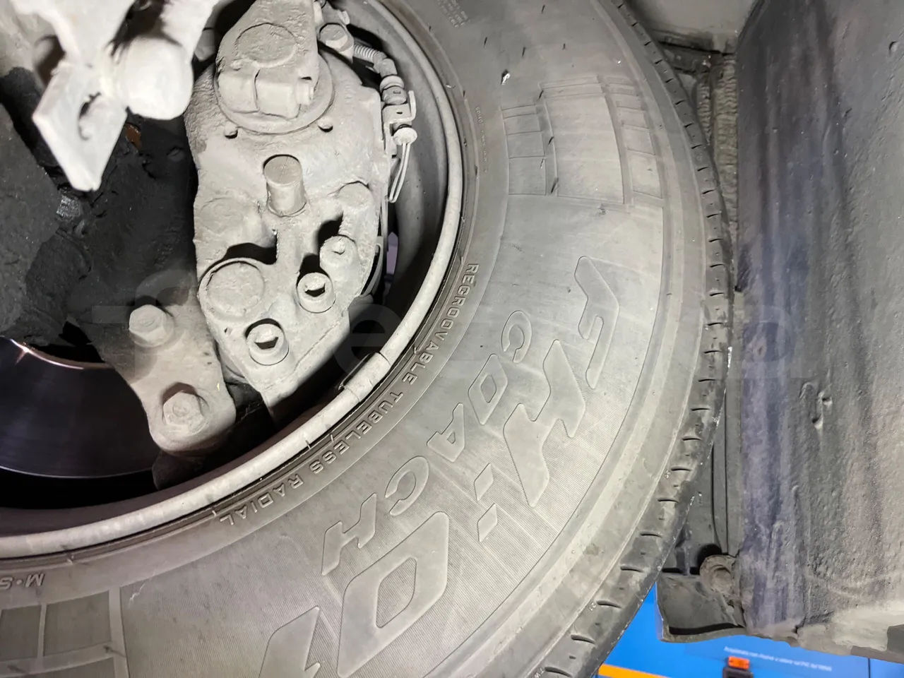 Setra S319 - First Axle Brake Calipers Left Side
