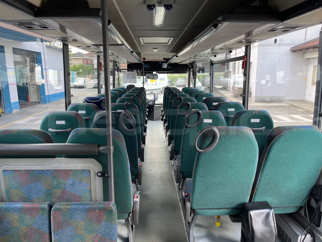 Setra S319 - Forward Seats From Middle Position