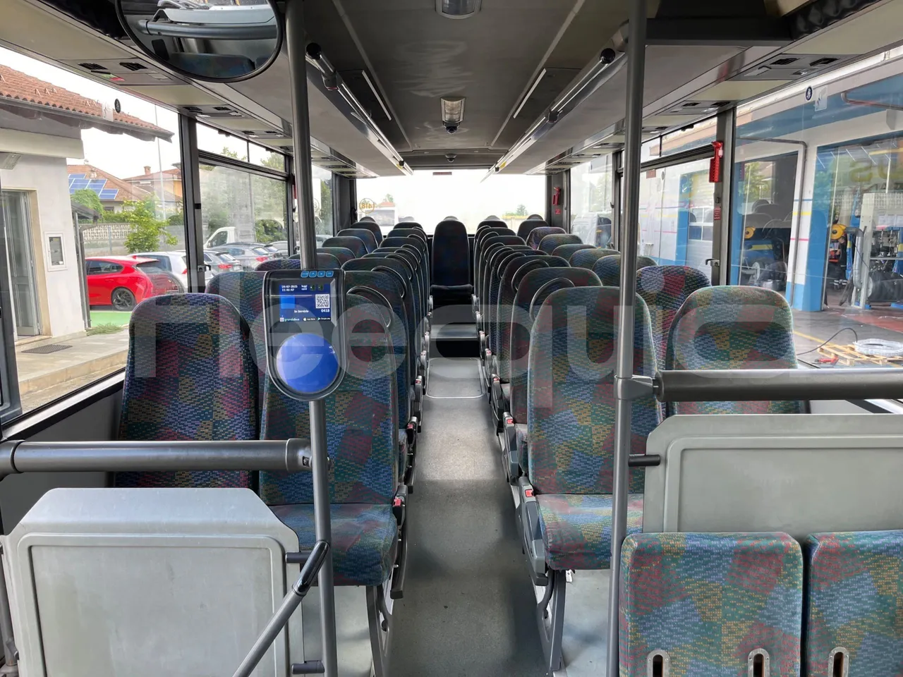 Setra S319 - Reverse Seats From Middle Position