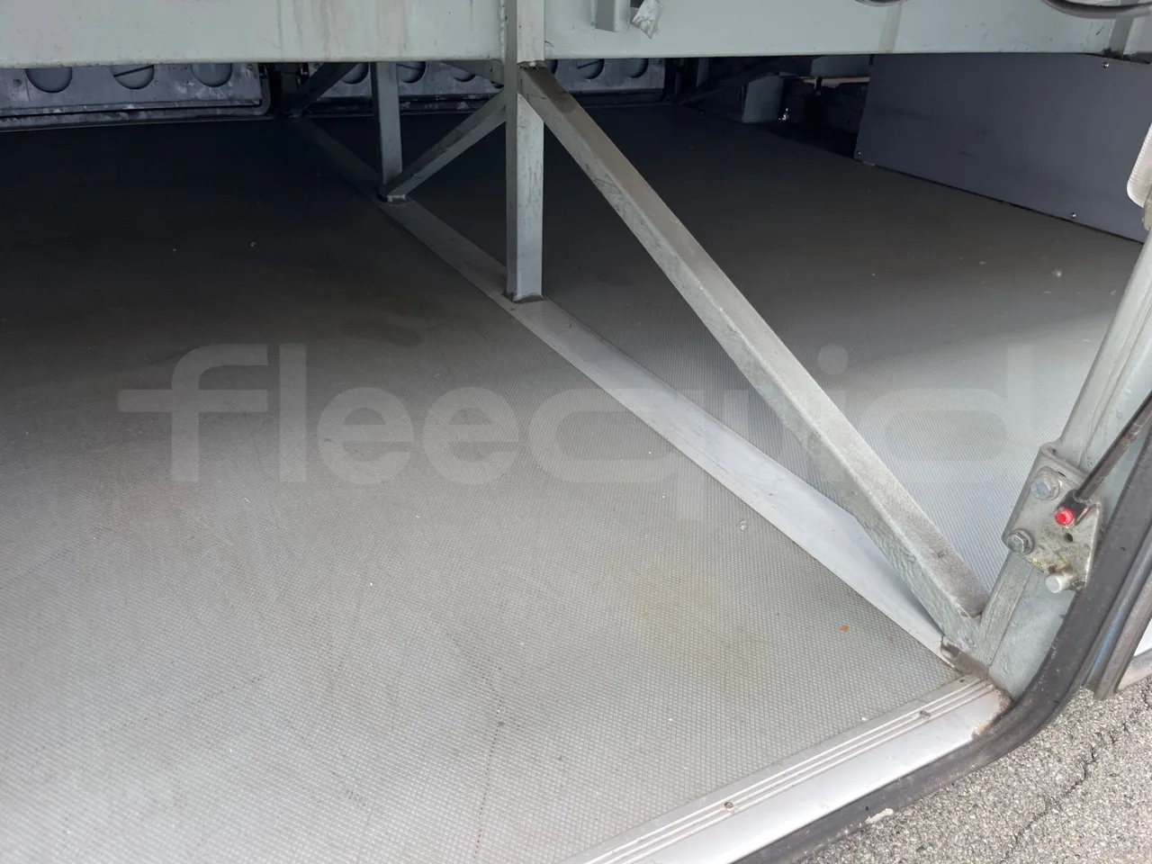 Setra S319 - Luggage Under Carpet Photo
