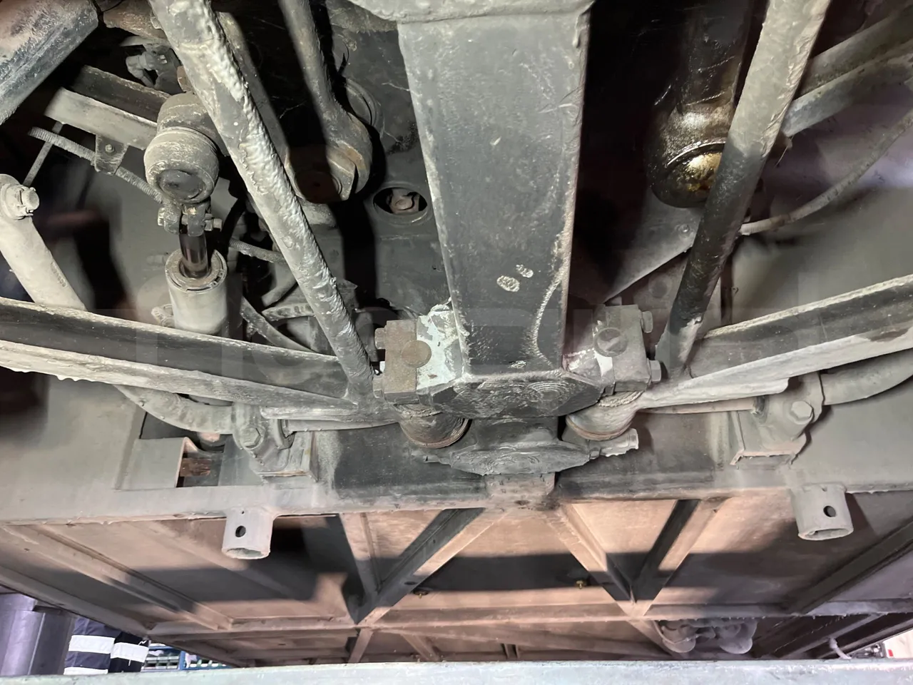 Setra S319 - First Axle Central