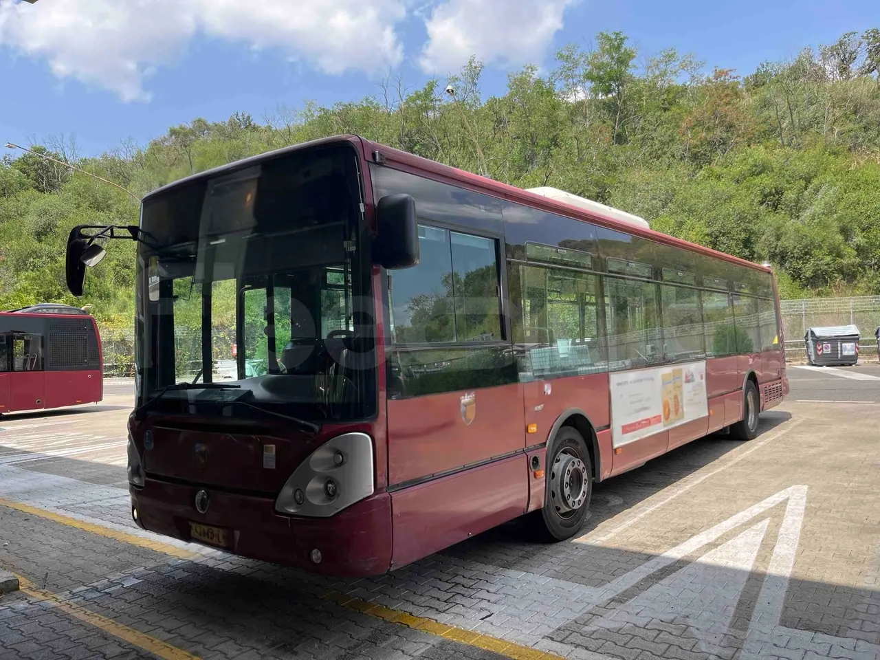 Iveco Citelis - 3/4 front left