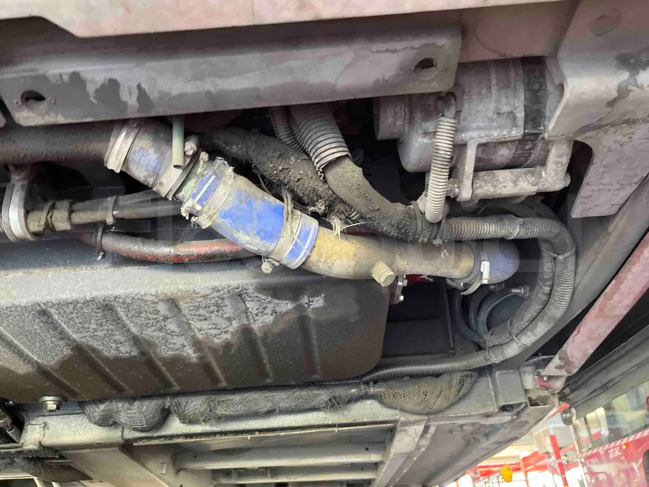 Iveco Citelis - engine without protection