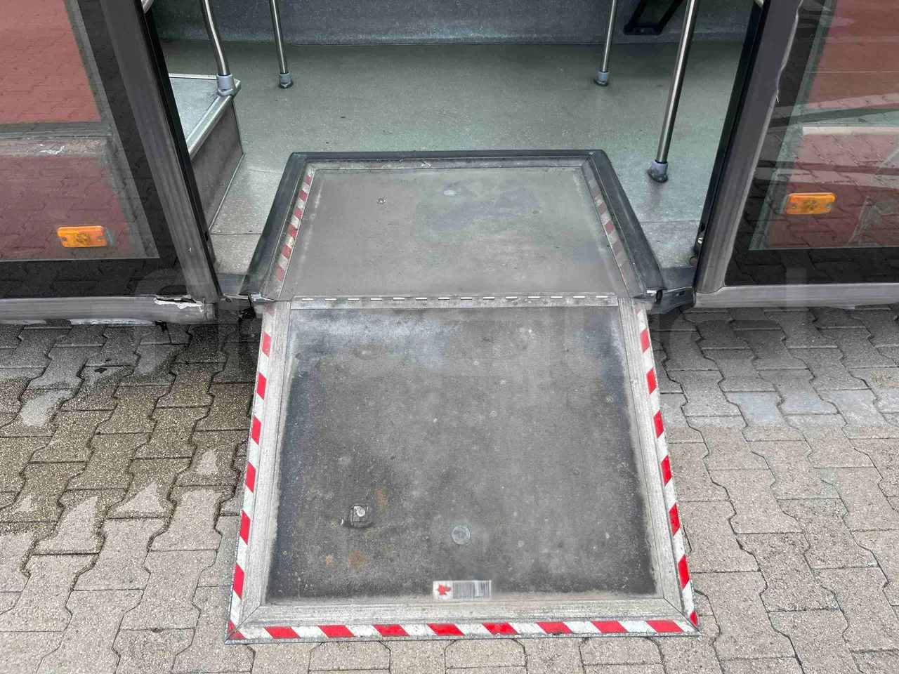 Iveco Citelis - platform open photo