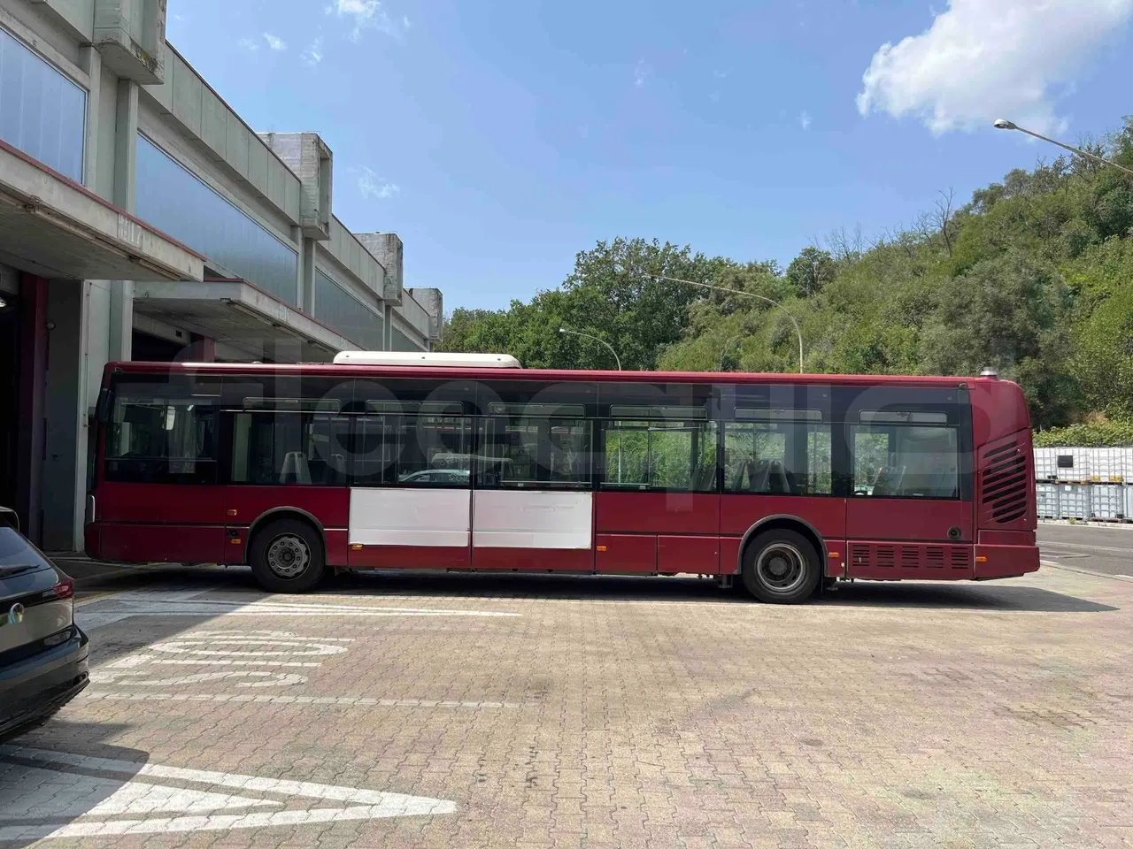 Iveco Citelis - left side photo