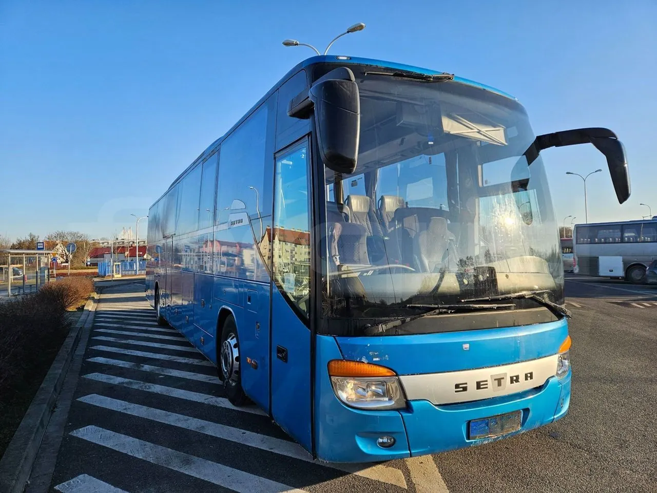 Setra S416 GT-HD - EUR4 - 315kW - 13.02m - 3/4 front right doors