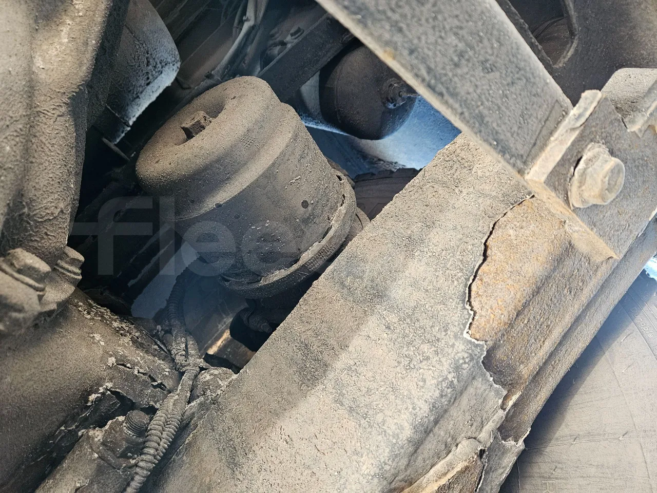 Setra S416 GT-HD - EUR4 - 315kW - 13.02m - axle 2 caliper brakes right