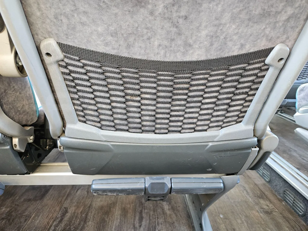 Setra S416 GT-HD - EUR4 - 315kW - 13.02m - mesh detail photo