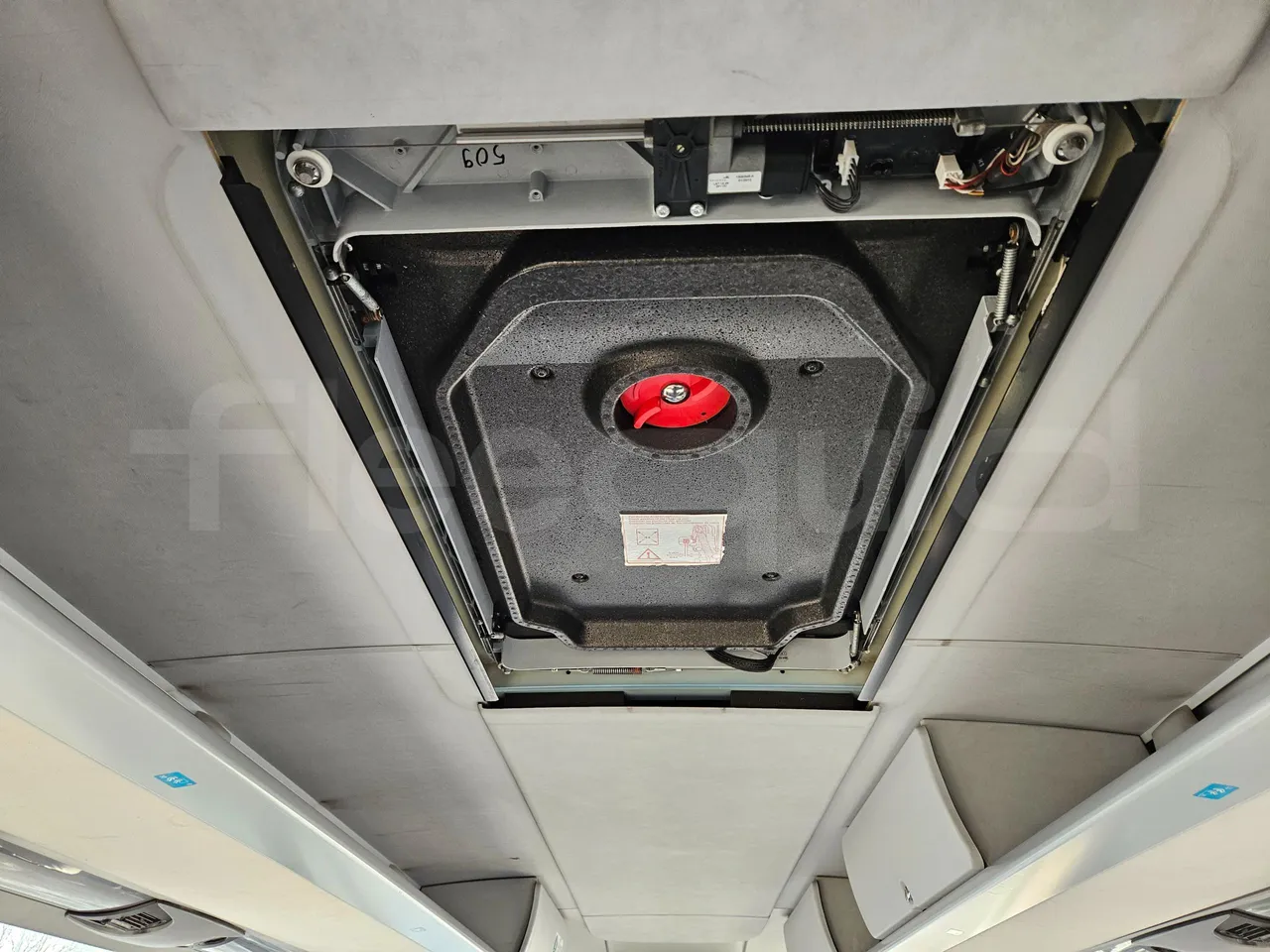 Setra S416 GT-HD - EUR4 - 315kW - 13.02m - roof hatch 1