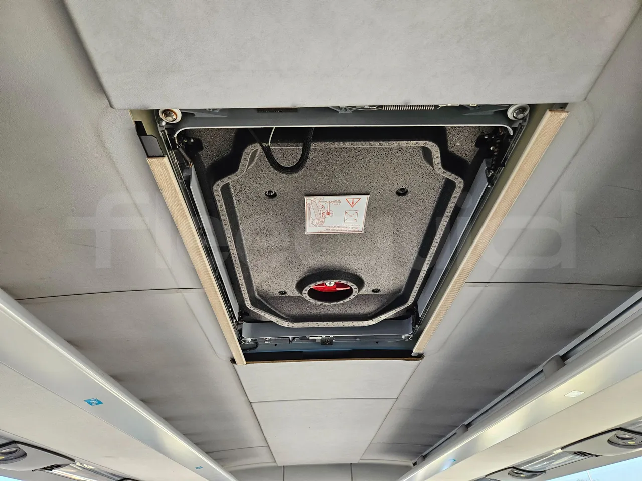 Setra S416 GT-HD - EUR4 - 315kW - 13.02m - roof hatch 2