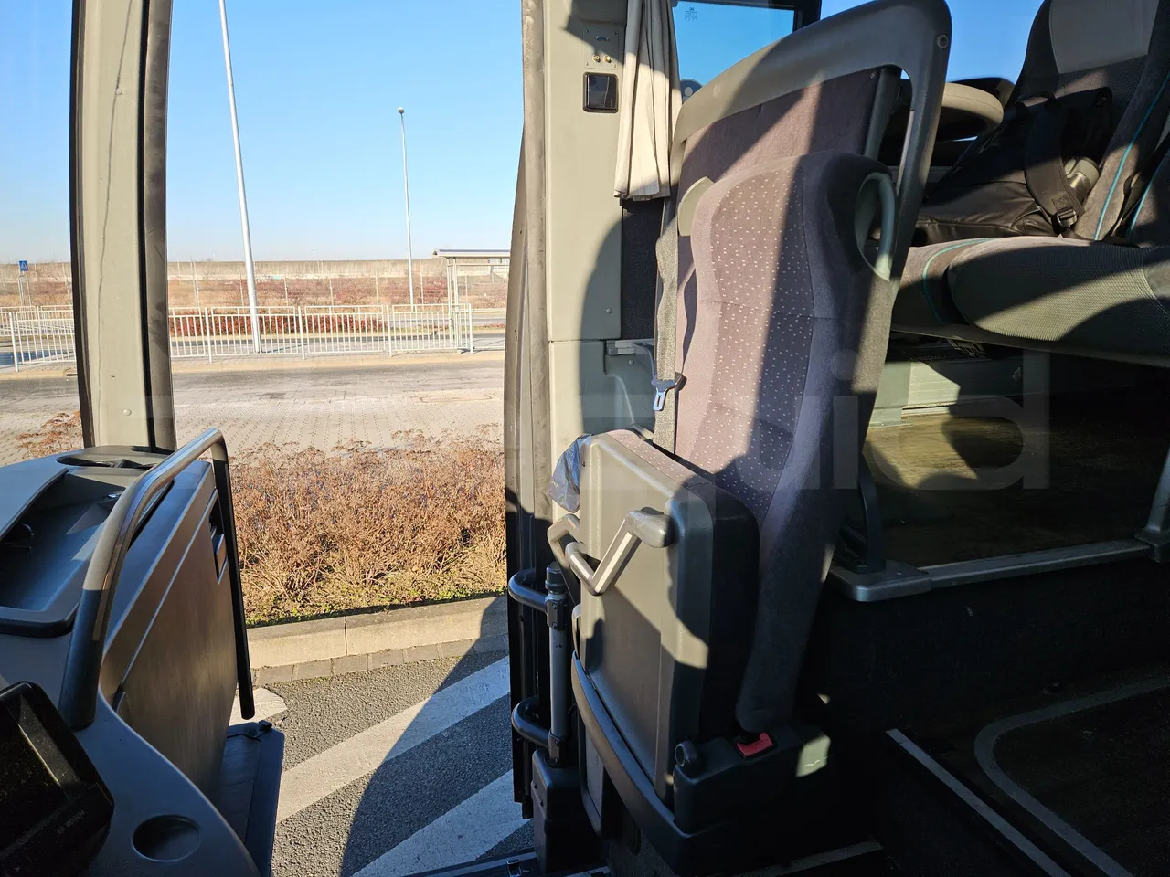 Setra S416 GT-HD - EUR4 - 315kW - 13.02m - hostess seat photo