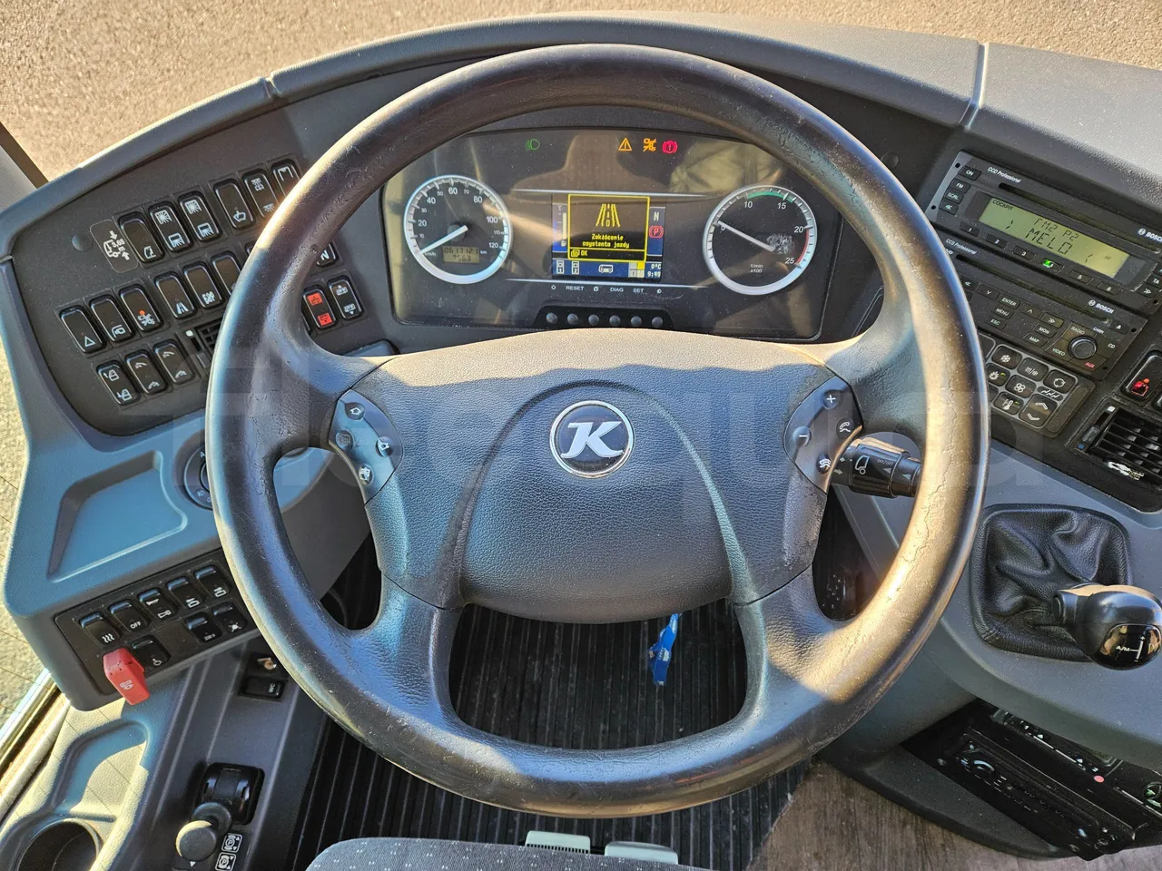 Setra S416 GT-HD - EUR4 - 315kW - 13.02m - steering wheel photo