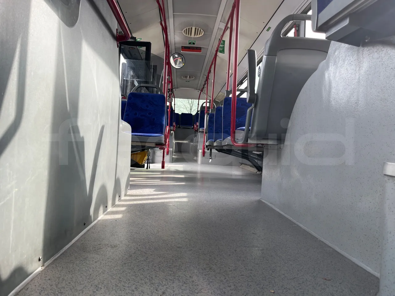 Mercedes-Benz Citaro O 530/2PCL2E4 - Euro 4 - 210 kW - 11,950 mt - seat brackets photo