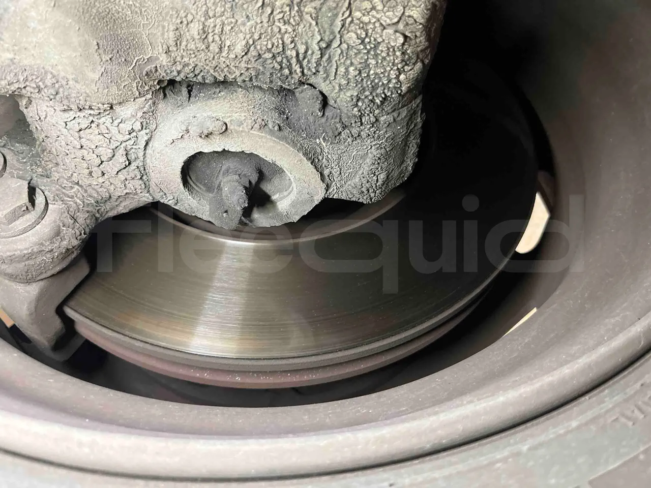 Mercedes-Benz Citaro O 530/2PCL2E4 - Euro 4 - 210 kW - 11,950 mt - front discs right