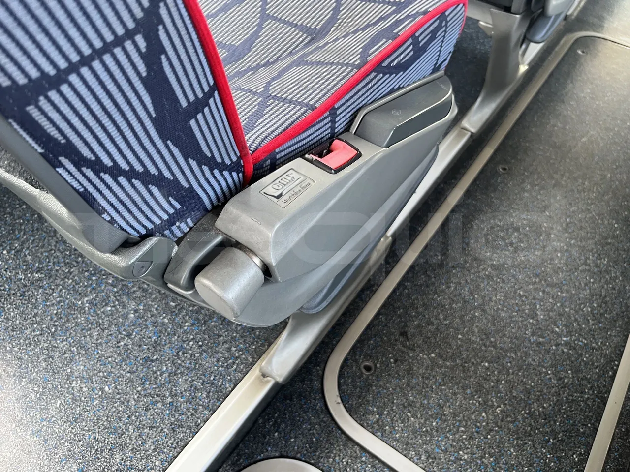 Mercedes-Benz Tourismo - Armrest