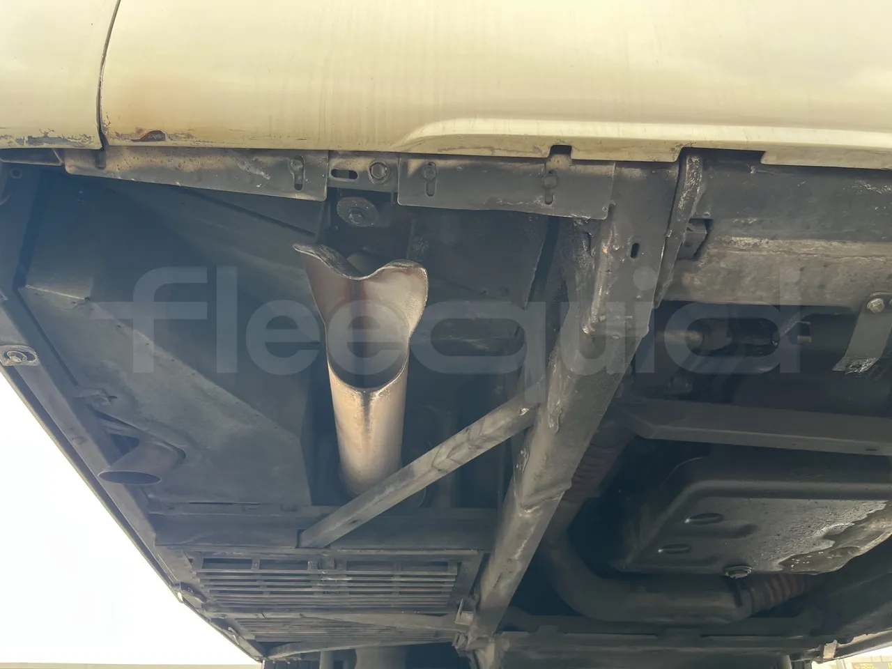 Mercedes-Benz Tourismo - Exhaust