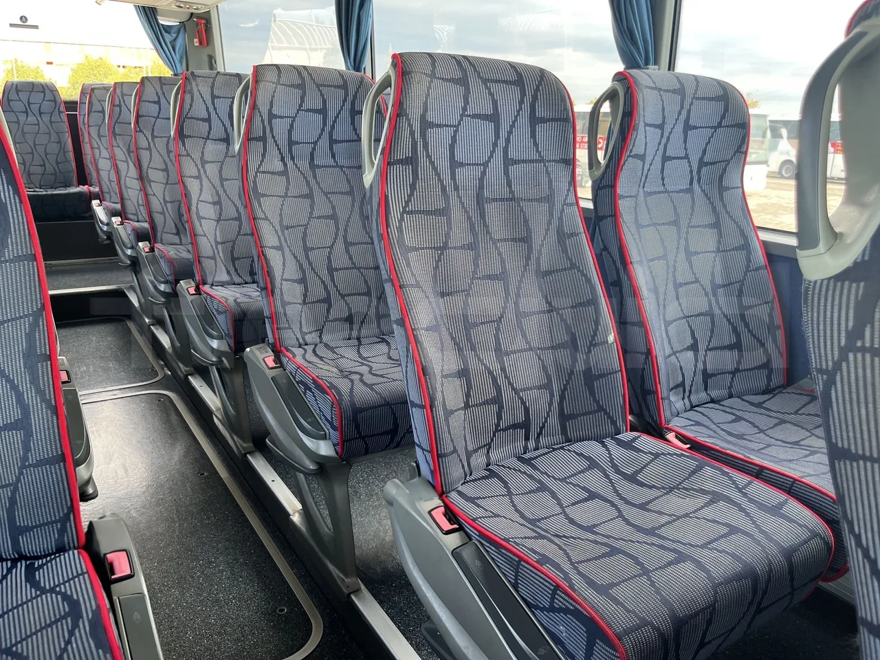 Mercedes-Benz Tourismo - Folding Seats