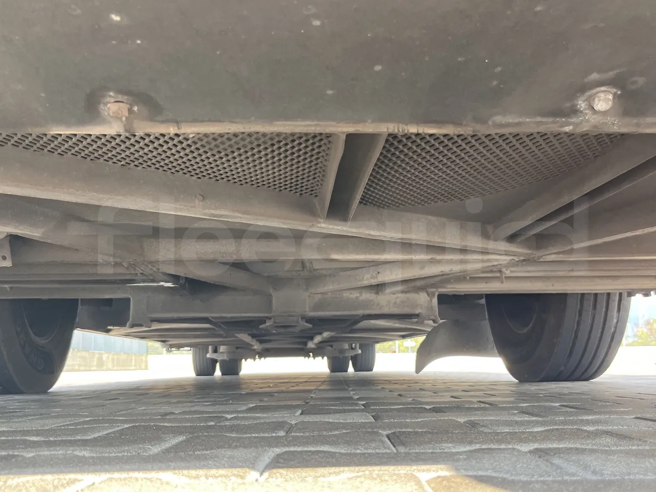 Mercedes-Benz Tourismo - First Axle Central